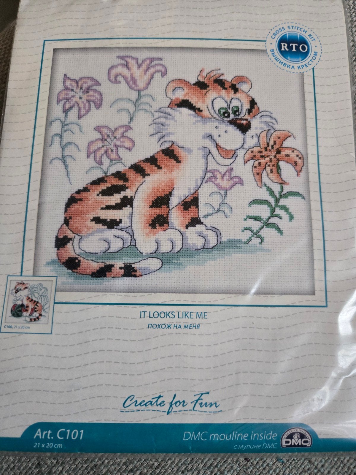 Compleet pakket poes lelie, Ophalen of Verzenden, Nieuw, Borduurpakket