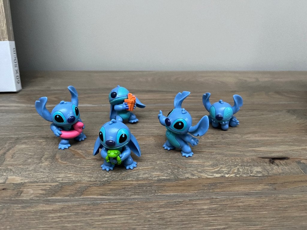 Stitch mini-figuurtjes, 5 stuks, Ophalen of Verzenden, Overige figuren, Zo goed als nieuw, Beeldje of Figuurtje