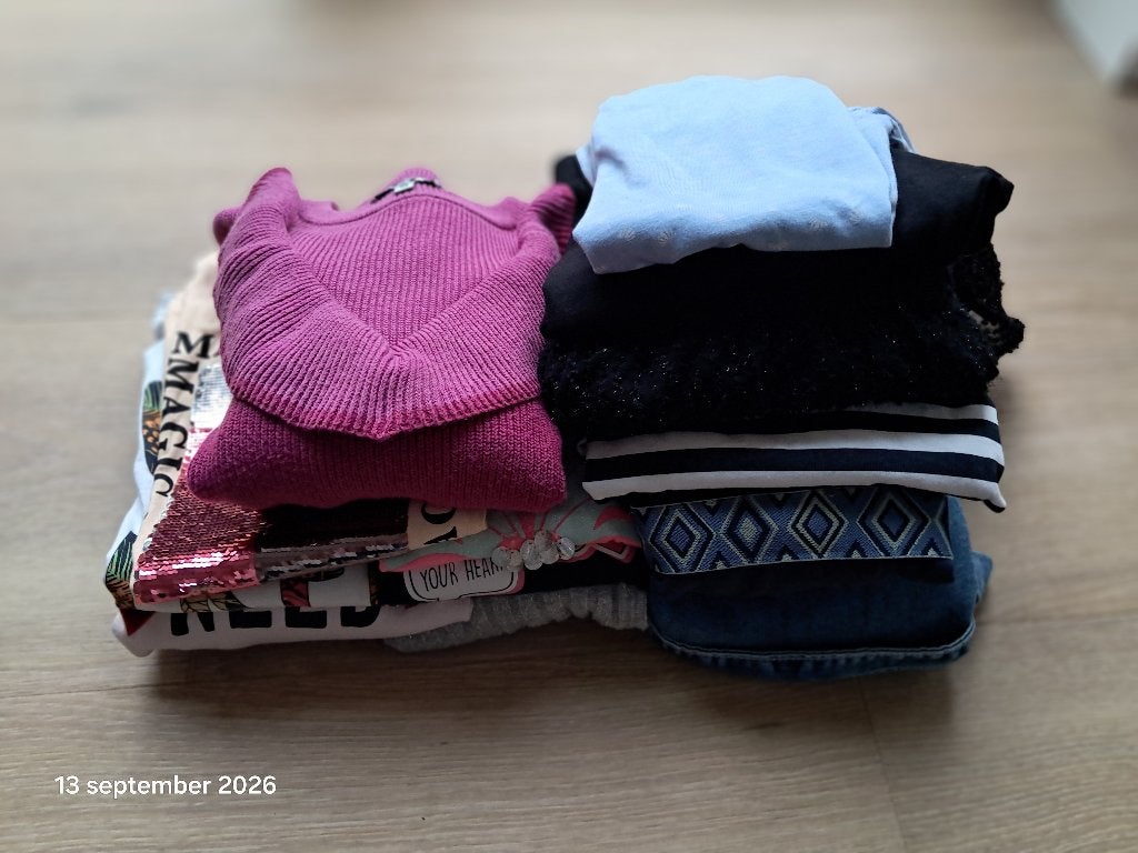 Mooie meisjes merkkleding maat 122/128, Kinderen en Baby's, Meisje, Zo goed als nieuw, Setje, Diverse merken