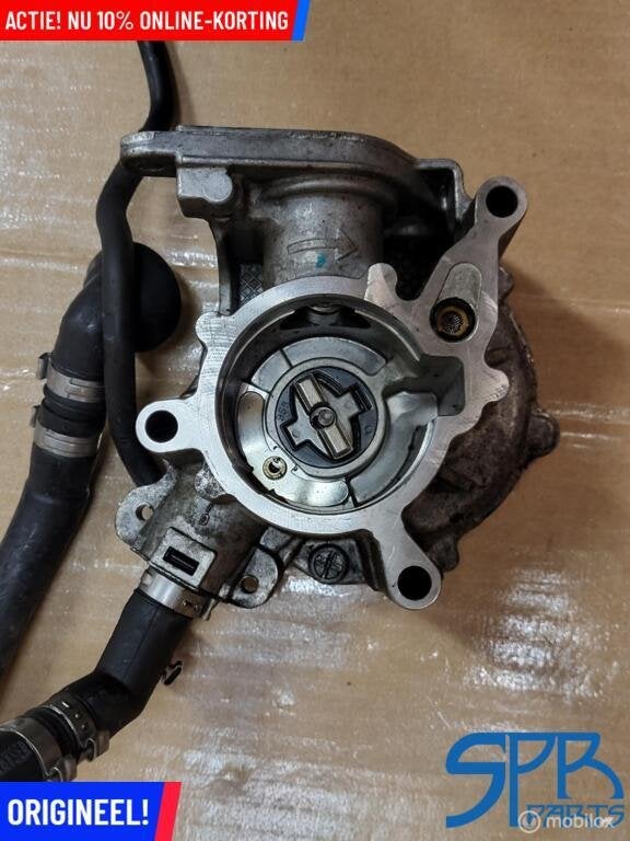 VW GOLF AUDI A3 A4 A5 Q5 2.0 TSI TFSI Vacuumpomp 06J145100F, Auto-onderdelen, Gebruikt, VOLKSWAGEN, Volkswagen, Ophalen of Verzenden