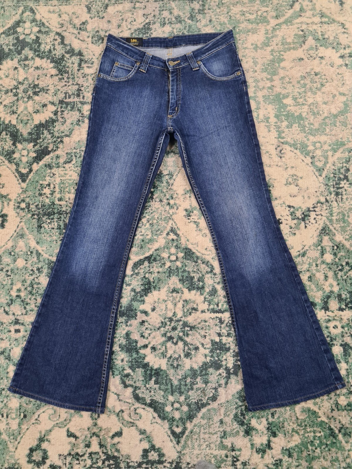 Lee Felton flare W30 L33 Dames Tulsi3033 Blauw Mid-rise, Kleding | Dames, Blauw, Ophalen of Verzenden, Zo goed als nieuw, W30 - W32 (confectie 38/40)