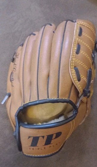 Triple Play 10 inch Links honkbal handschoen, Ophalen of Verzenden, Zo goed als nieuw, Honkbal, Handschoen
