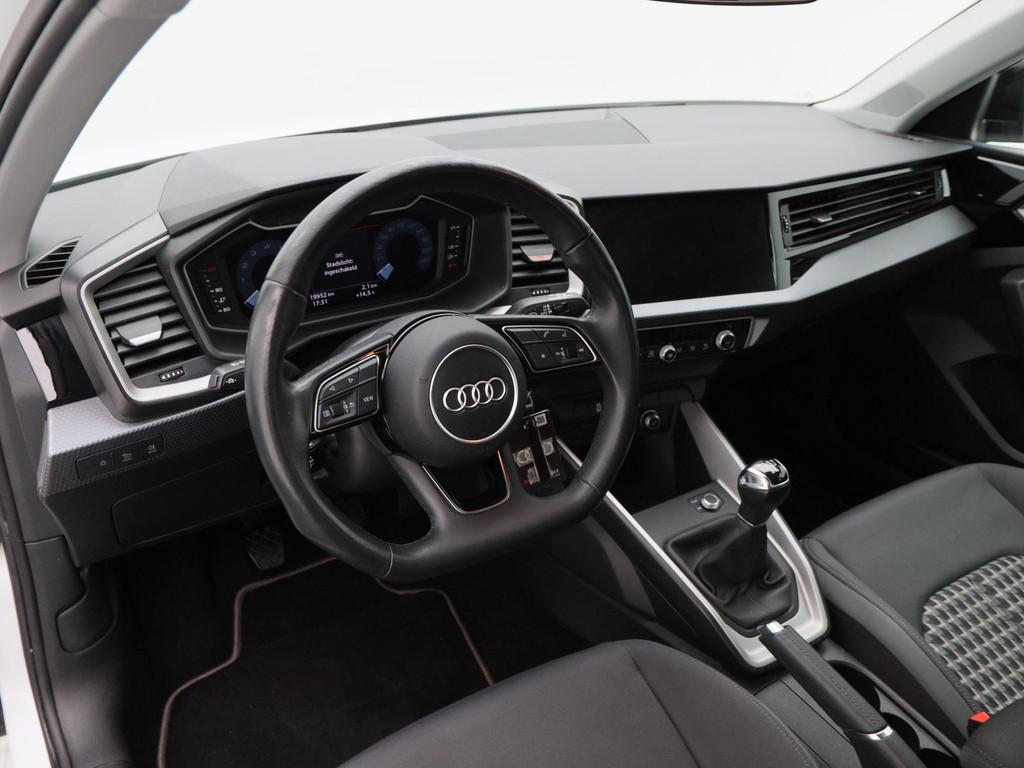 Audi A1 Sportback 25 TFSi S edition | Virtual Cockpit | LED, Voorwielaandrijving, Stof, Euro 6, 95 pk