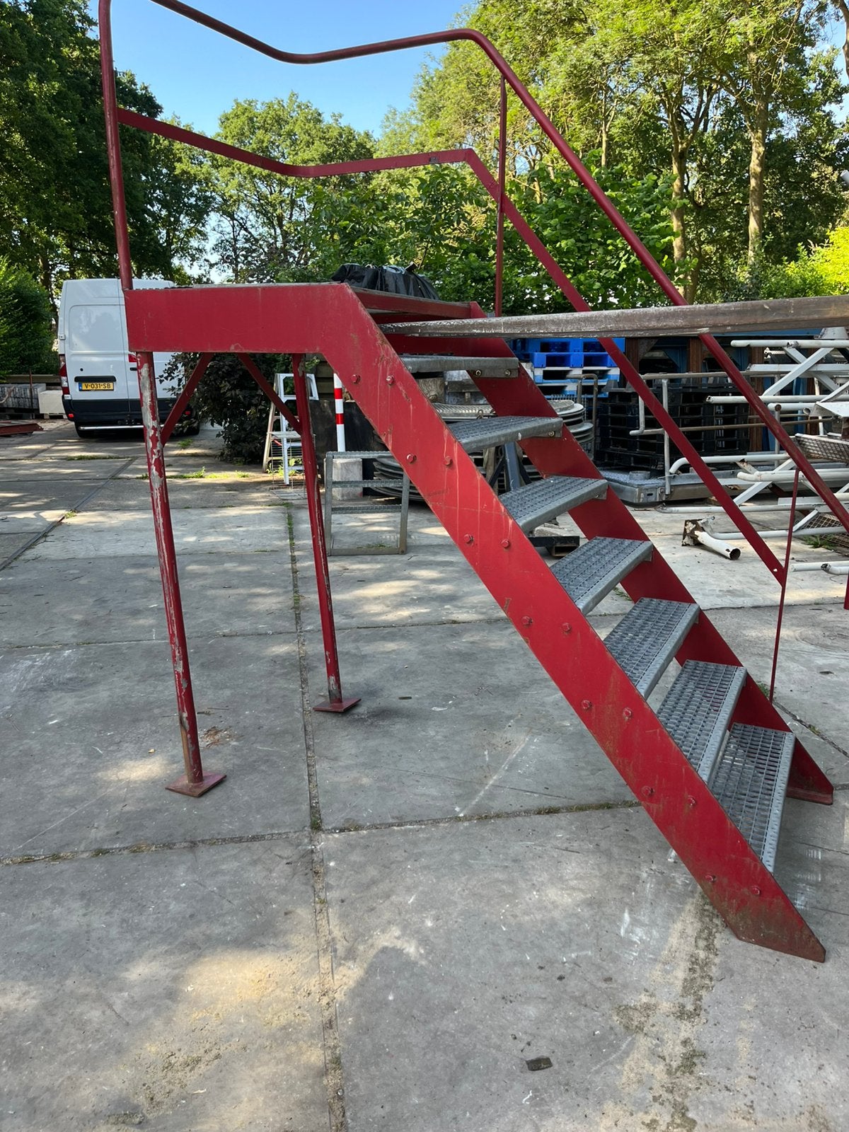 Bordestrap Plateau steiger 1.67m hoog 92 cm breed vaste trap, Ophalen, Gebruikt, Overige typen, Minder dan 2 meter