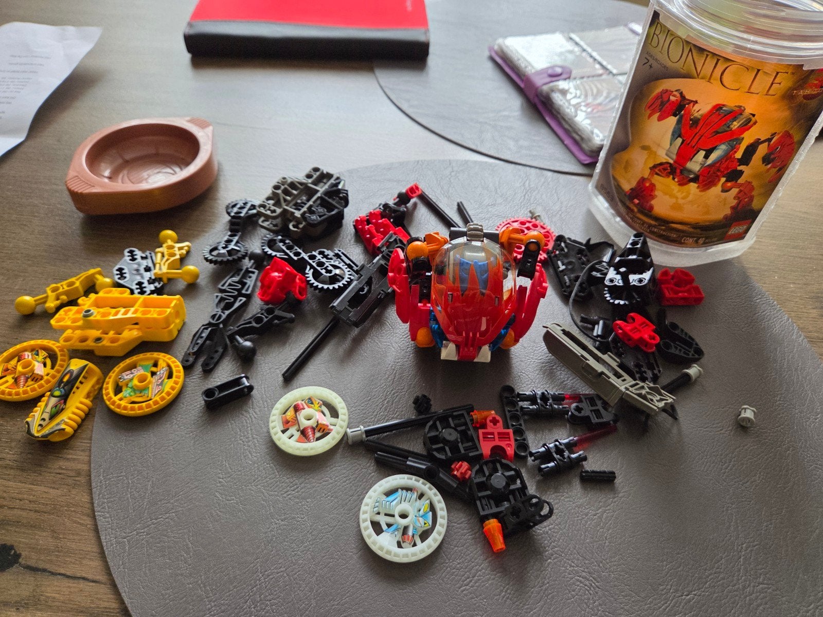 Lego Technic Bionicle Tahnok 8563 & Robo Riders 8514, 8515, Bionicle, Lego, Ophalen of Verzenden, Zo goed als nieuw