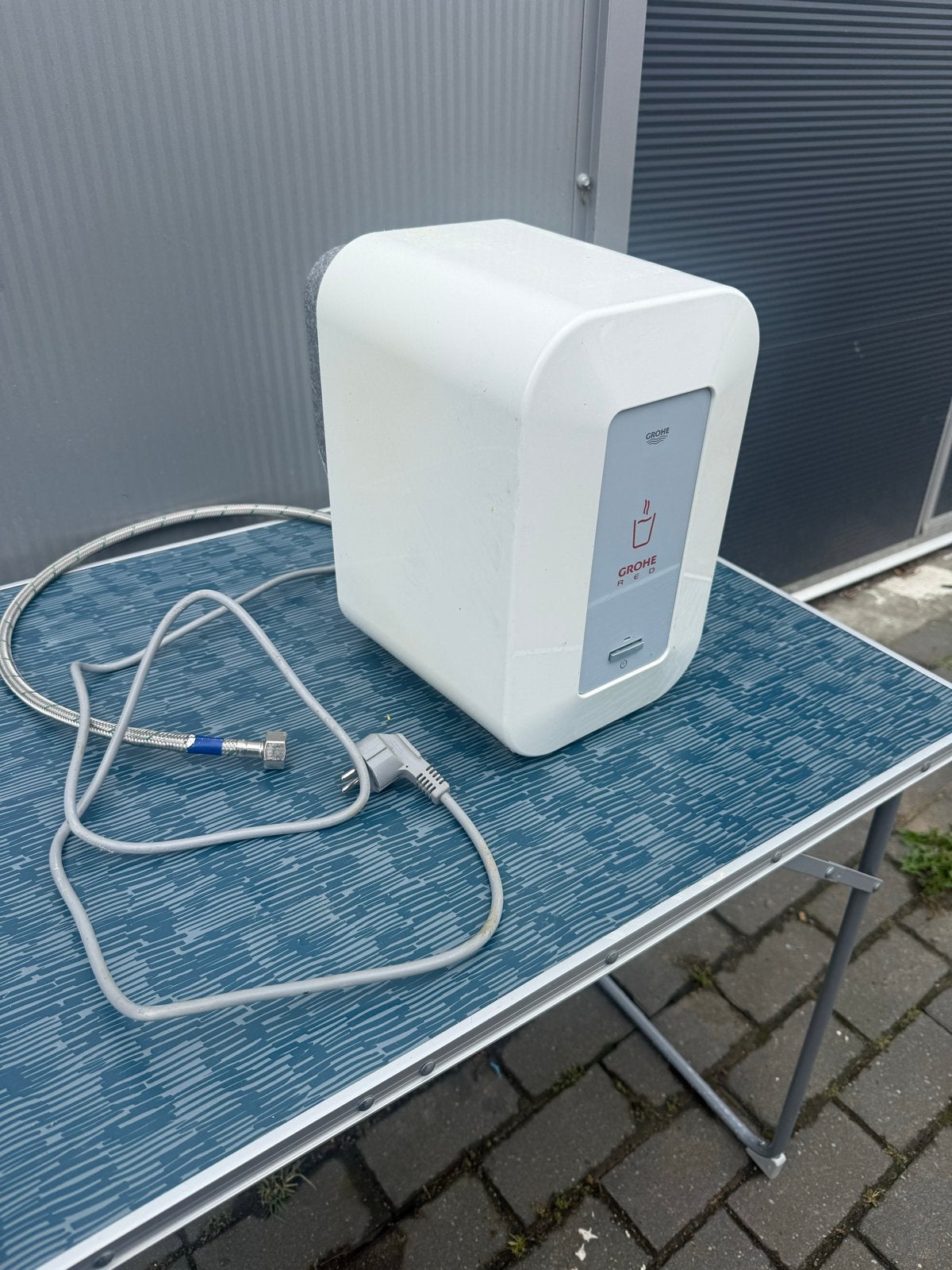 Grohe Red 4L Boiler - Direct Kokend Water (Defect), 1 tot 2 liter, Ophalen of Verzenden, Gebruikt