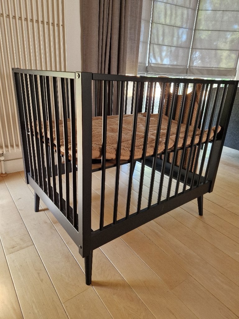 Europe Baby Evy Box zwart incl. accessoires, Ophalen, Zo goed als nieuw, Rechthoekig, In hoogte verstelbaar