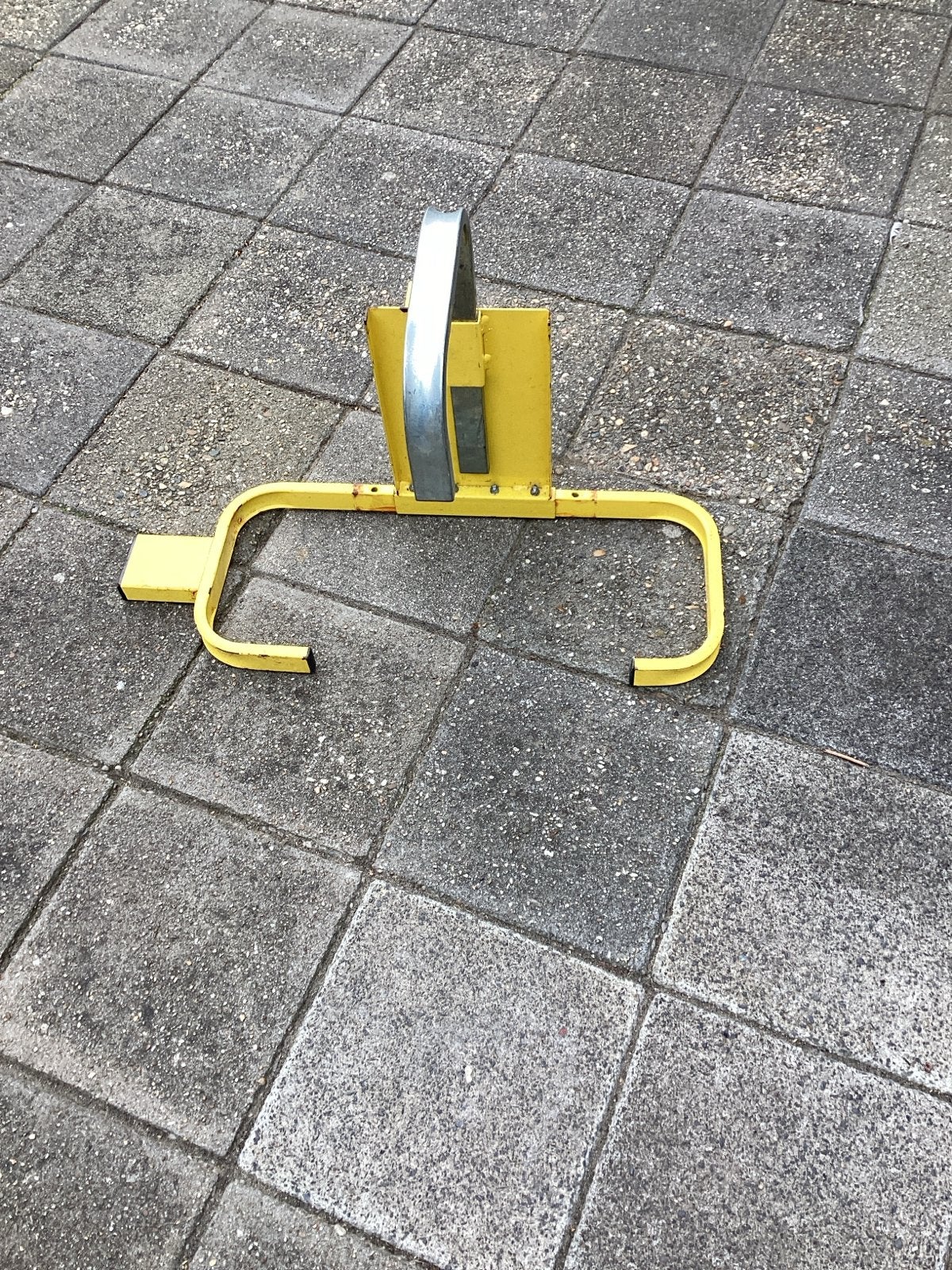 Parkeerbeugel / Parkeerplaats afzetting, Ophalen, Gebruikt