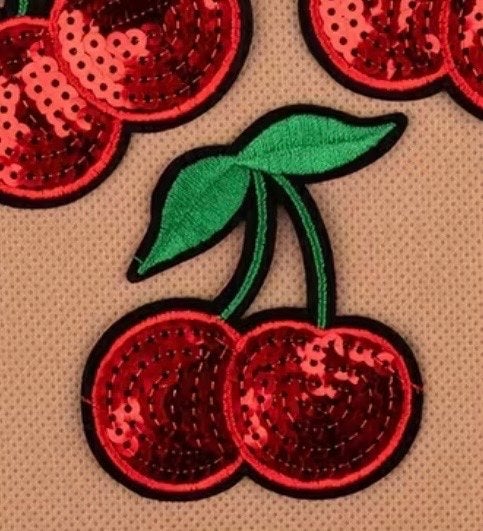 Applicatie Kers Rood met Pailletten - ca. 8,5cm, Ophalen of Verzenden, Nieuw, Overige applicaties