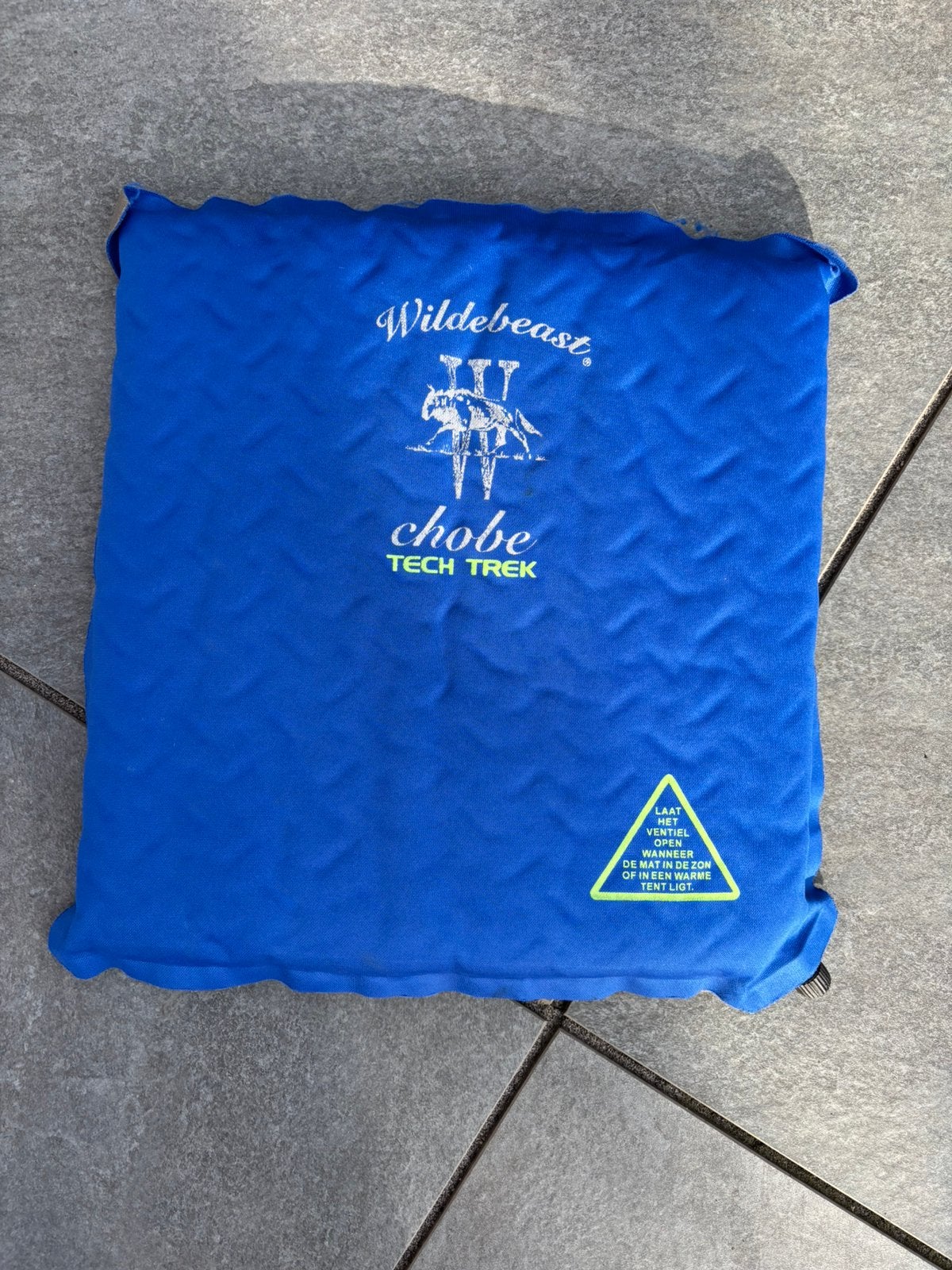 Wildbeast zelfopblazend kussen 35 x 35 x3,5, Ophalen of Verzenden, Zo goed als nieuw