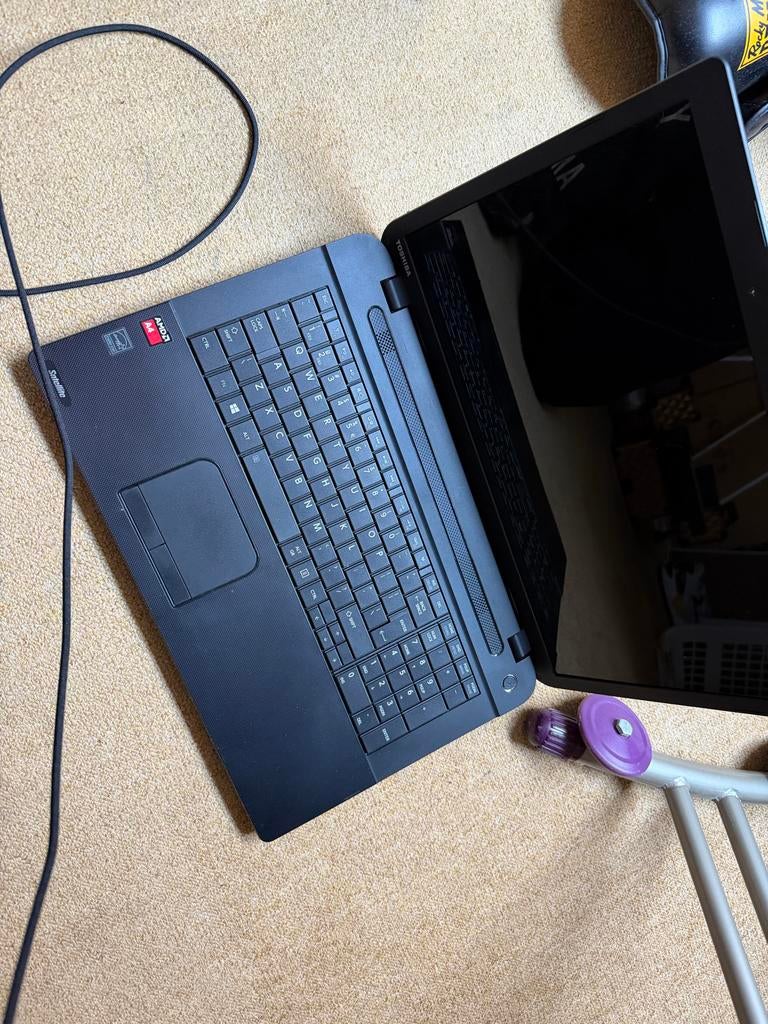 Toshiba Satellite Laptop - Gebruikt, Computers en Software, Windows Laptops, Gebruikt, 15 inch, HDD, Onbekend, Minder dan 4 GB