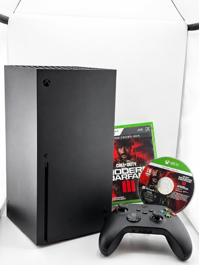 Xbox Series X 1TB Console Met Controller + Call of Duty mw3, Spelcomputers en Games, Spelcomputers | Xbox Series X en S, Ophalen of Verzenden