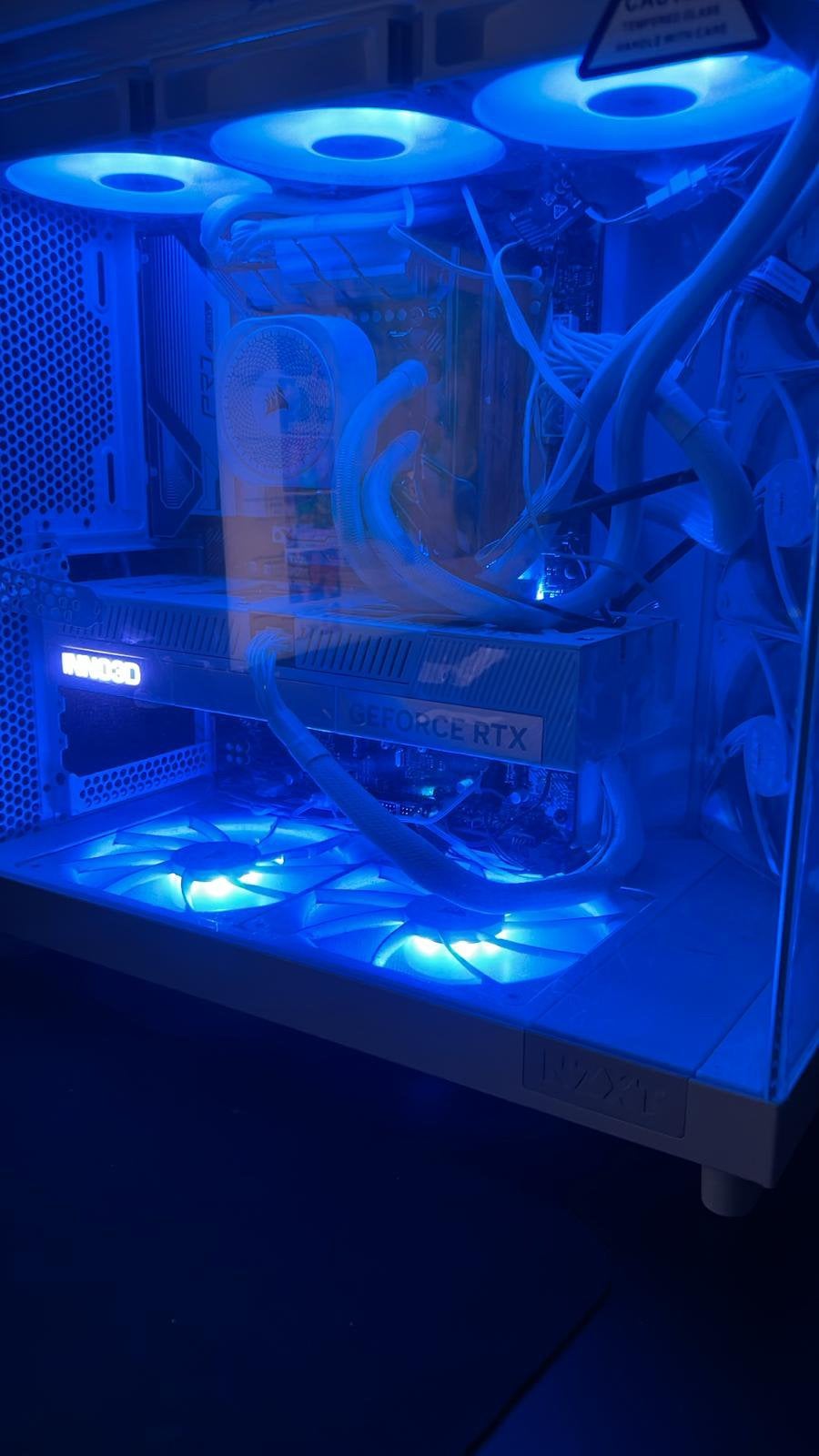 Beast Gaming PC RTX 5070 + i9 14900K 32GB DDR5 2TB NVMe, Computers en Software, 32 GB, Ophalen of Verzenden, Zo goed als nieuw
