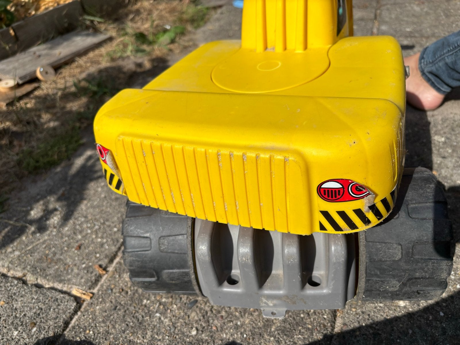Gele BIG Bobby Digger loopgraafmachine +gele bouwhelm, Ophalen, Gebruikt, Loopvoertuig