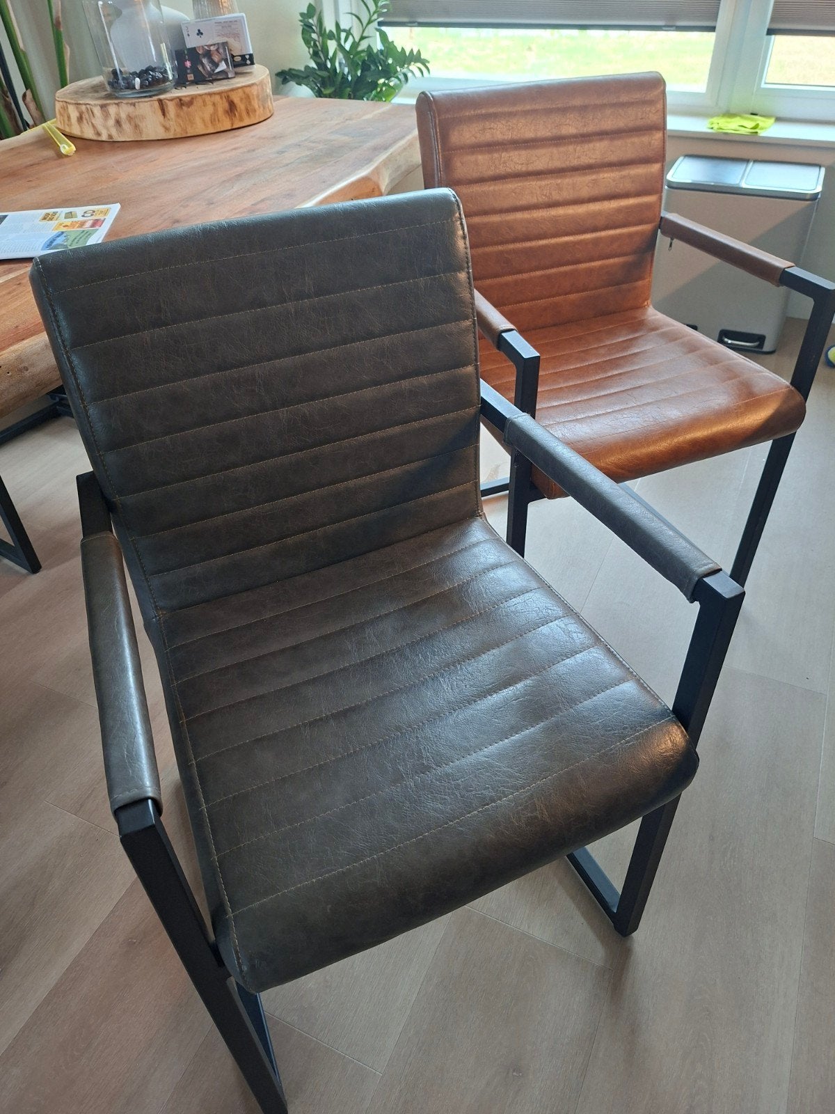 4x Eettafelstoelen, Ophalen, Gebruikt, Bruin, Vier