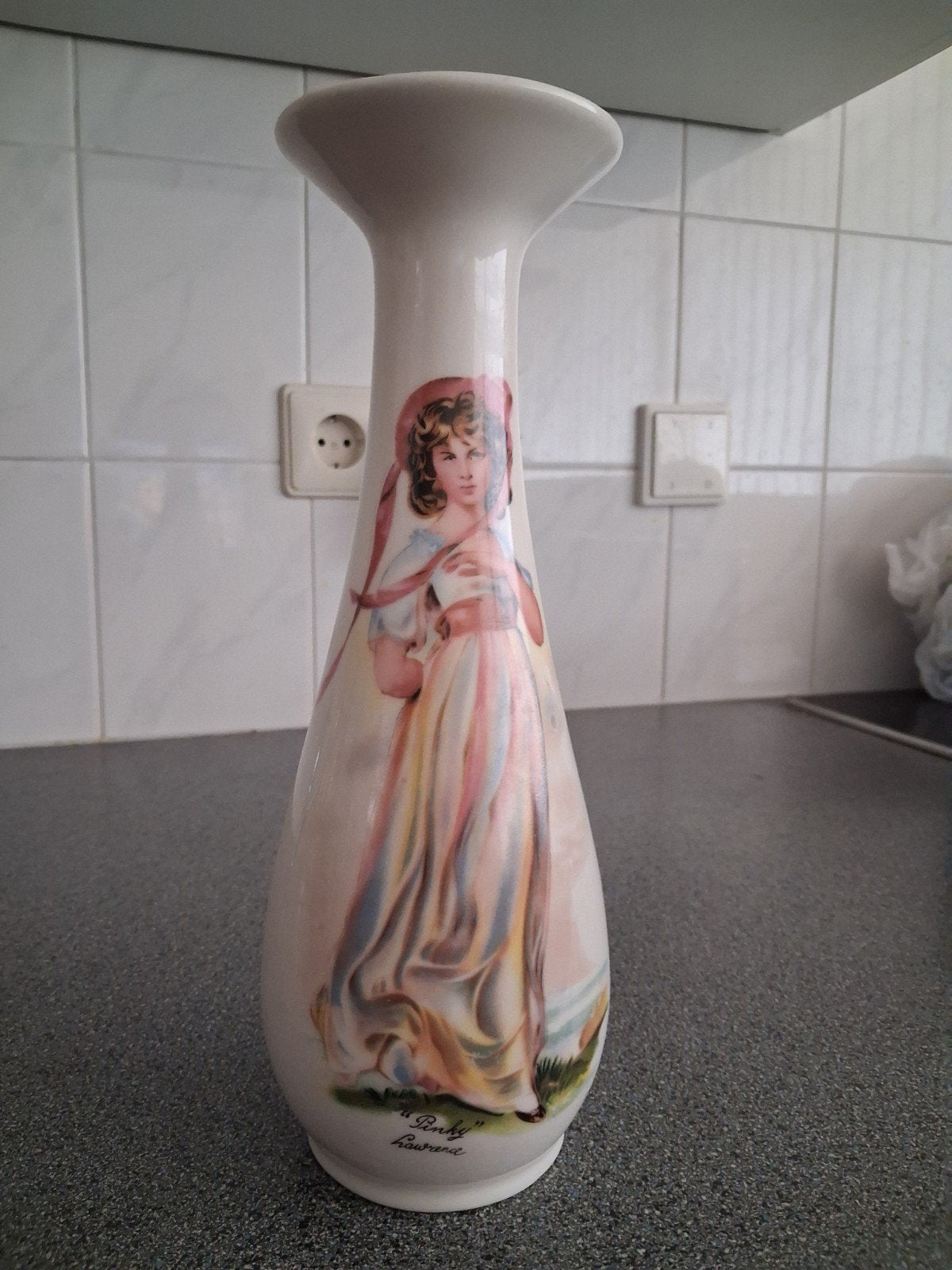 PRACHTIGE VINTAGE PORCELEINEN VAAS PINKY EN BLUE BOY, Overige kleuren, Aardewerk of Porselein, Ophalen of Verzenden, Zo goed als nieuw