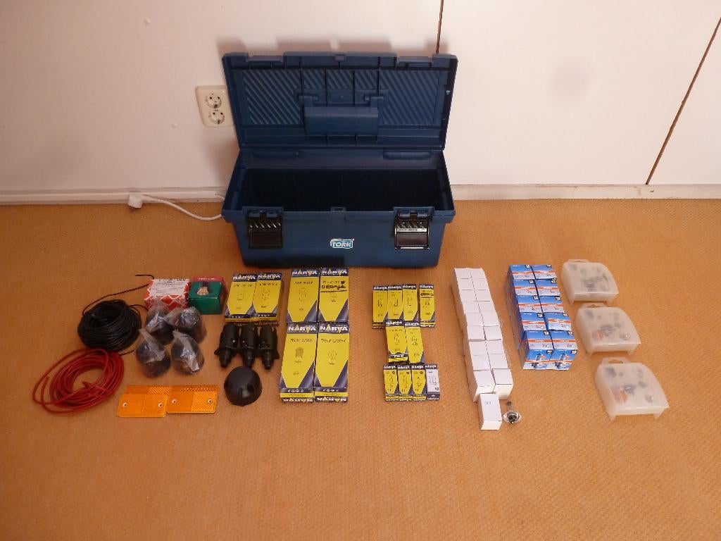 Complete set autoverlichting en diversen + Gereedschap kist, Ophalen of Verzenden, Nieuw