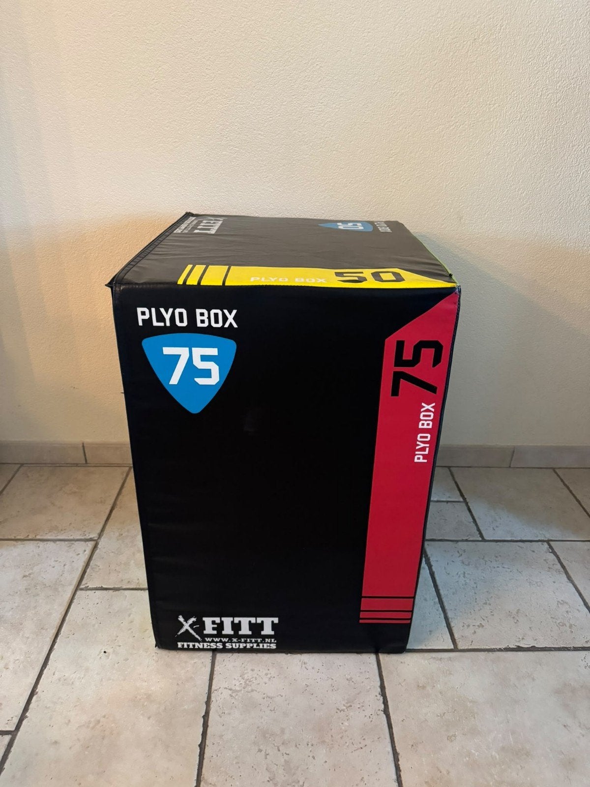 Plyobox (met schokabsorberende laag), Ophalen, Zo goed als nieuw, X-fitt