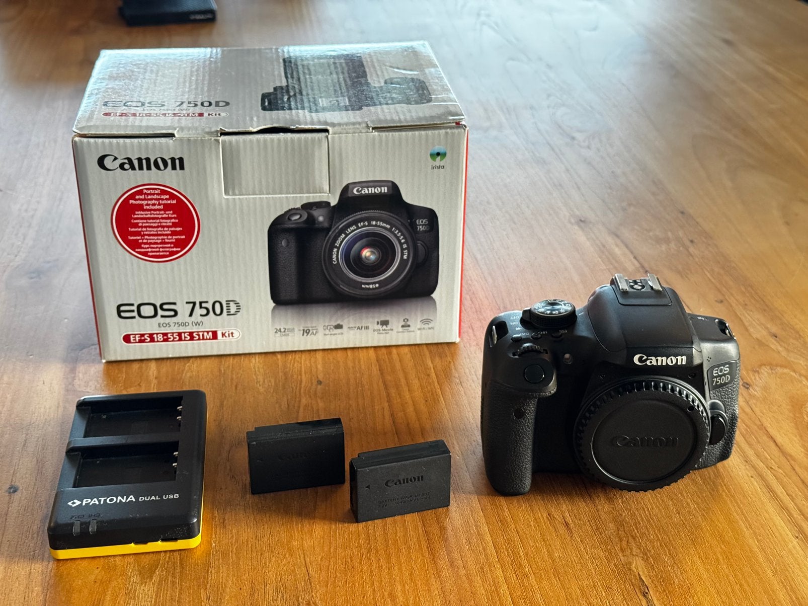 Canon EOS 750D body, Audio, Tv en Foto, Fotocamera's Digitaal, Ophalen, Canon, Geen optische zoom, Kantelbaar/draaibaar scherm
