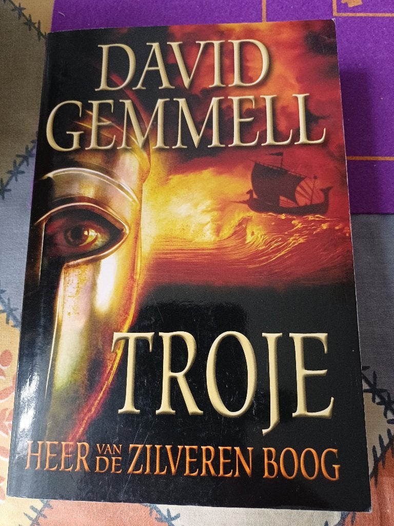 David Gemmell Troje Heer van de zilverboog, Boeken, Ophalen of Verzenden, Gelezen, David Gemmell