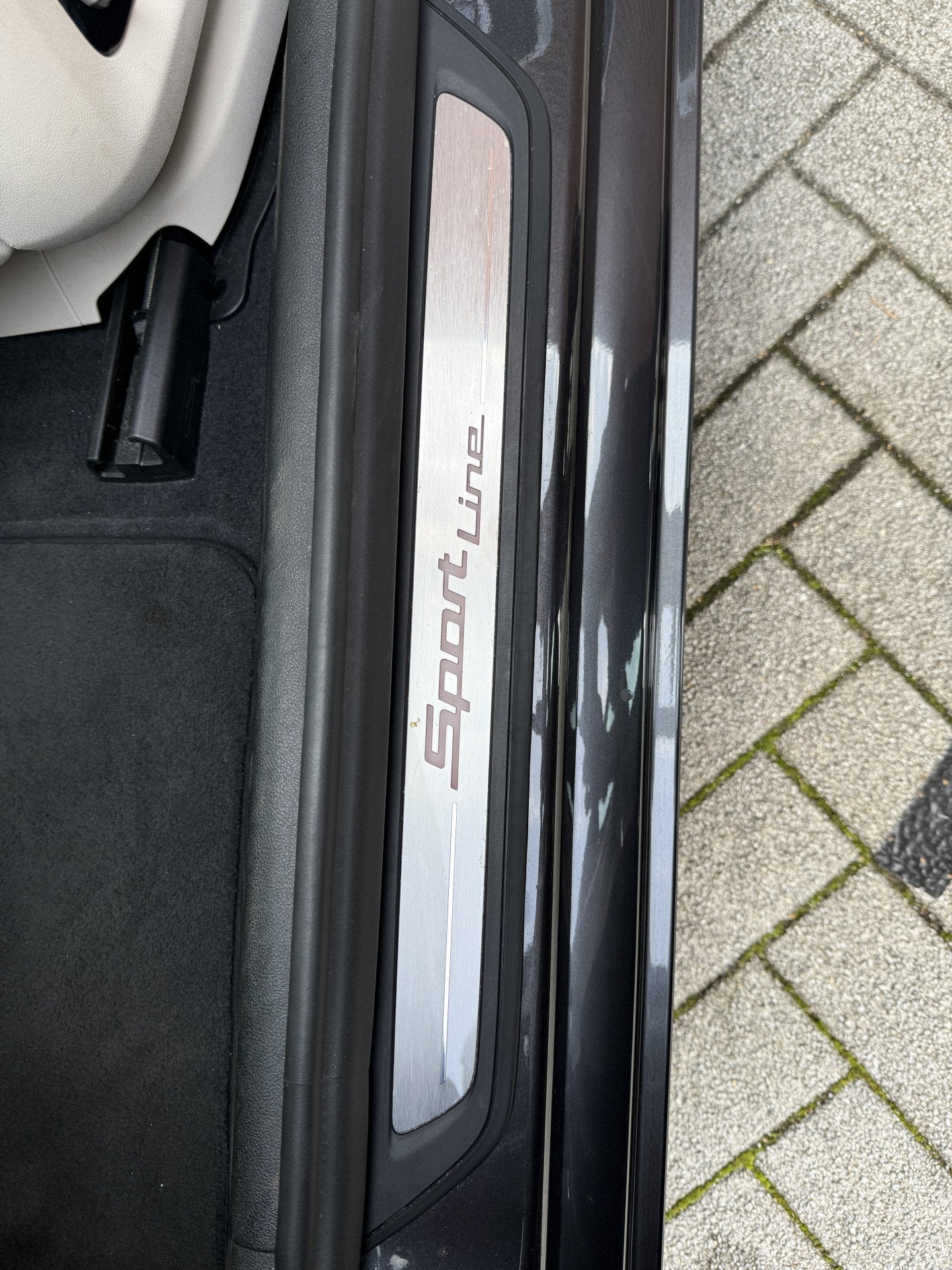 Foto 25 van BMW 5 Serie Touring 520i High Executive Sport Line