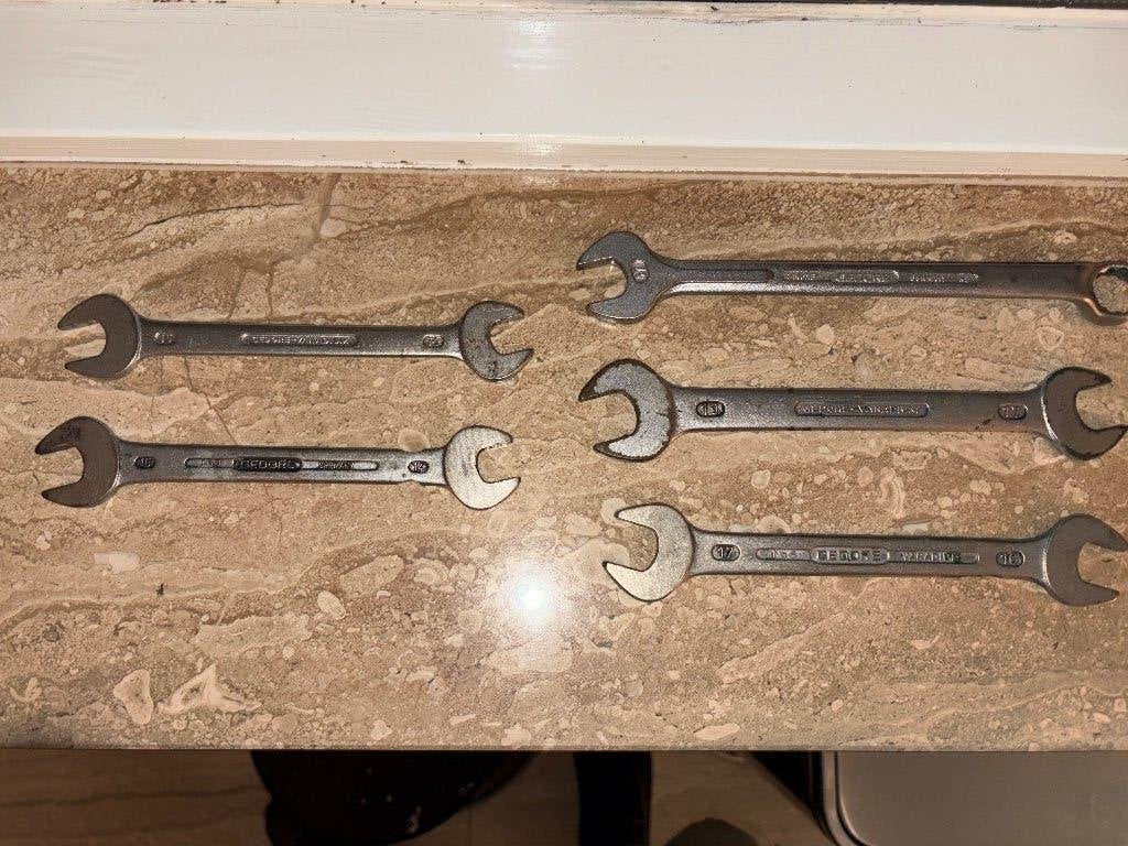 Gedore steeksleutels en maat 17 ring-steeksleutel, Ophalen of Verzenden, Gebruikt