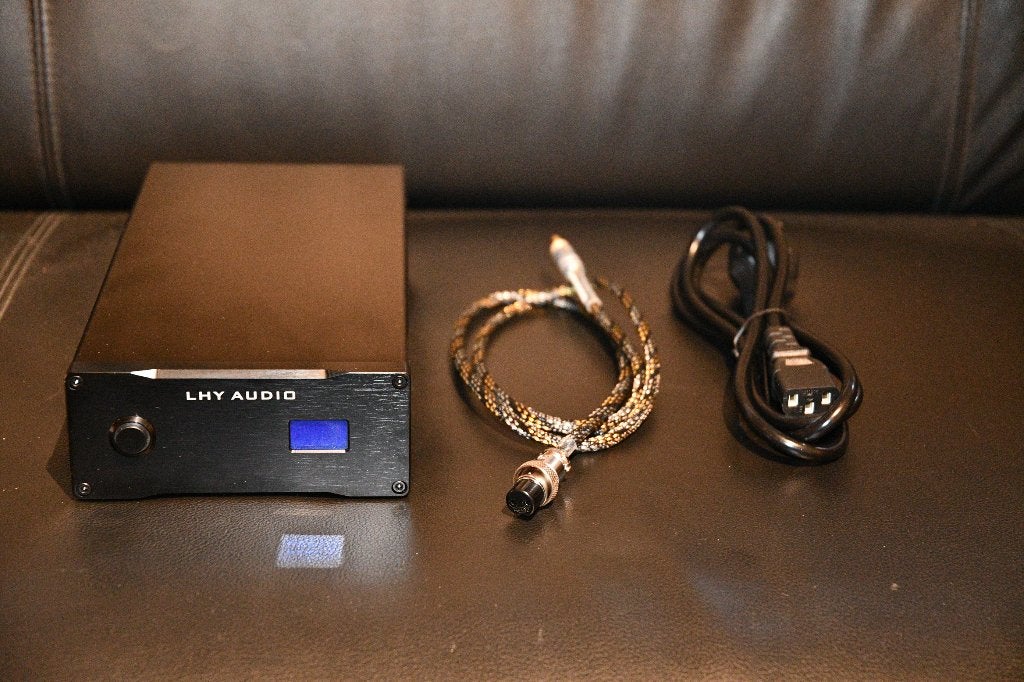 LHY  LPS-50 Pro  5V/5A  linear power supply, Ophalen of Verzenden, Zo goed als nieuw, Overige merken