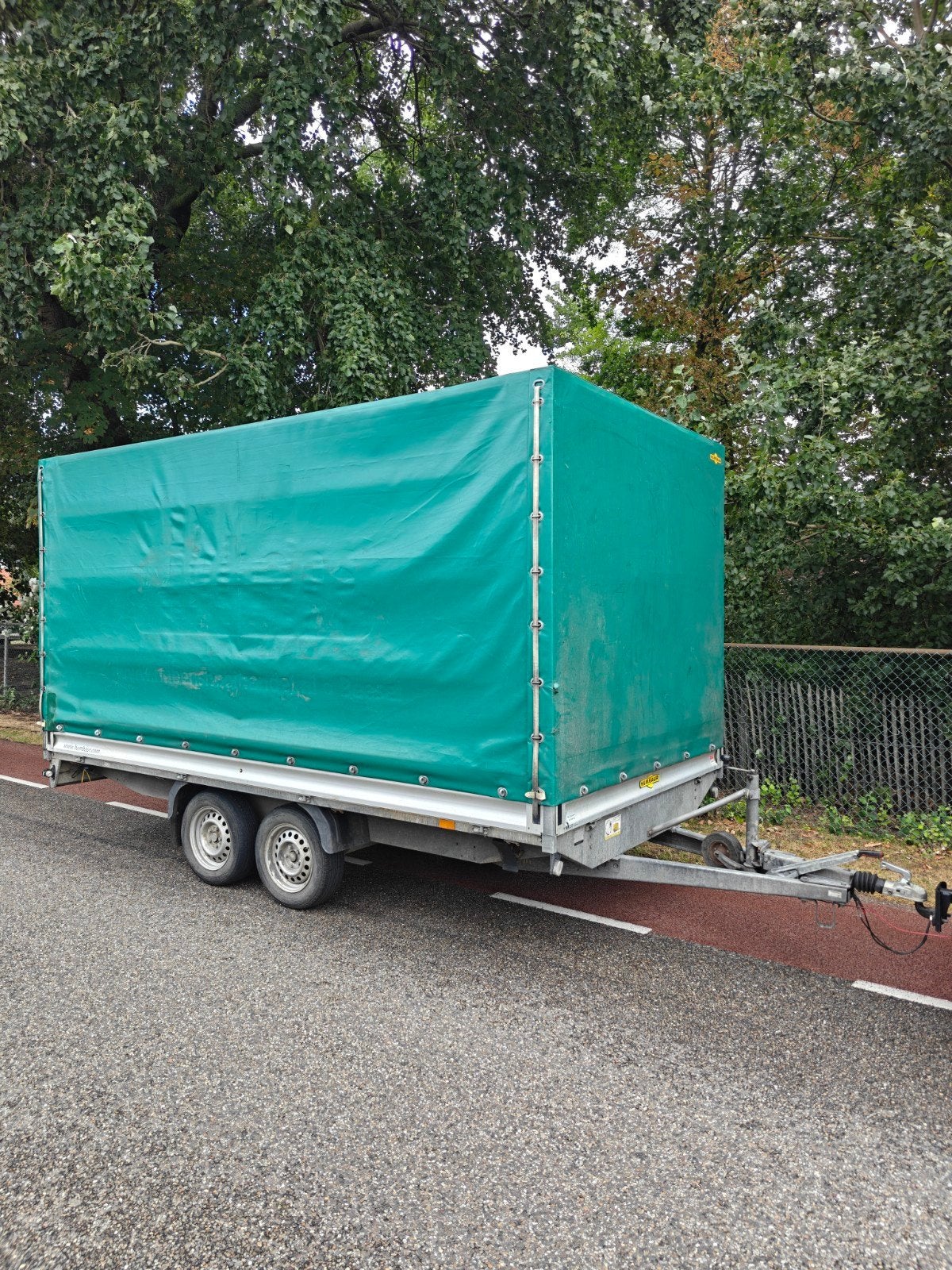 Humbaur gesloten huif aanhanger 3000KG, Auto diversen, Aanhangers en Bagagewagens, Ophalen of Verzenden, Gebruikt
