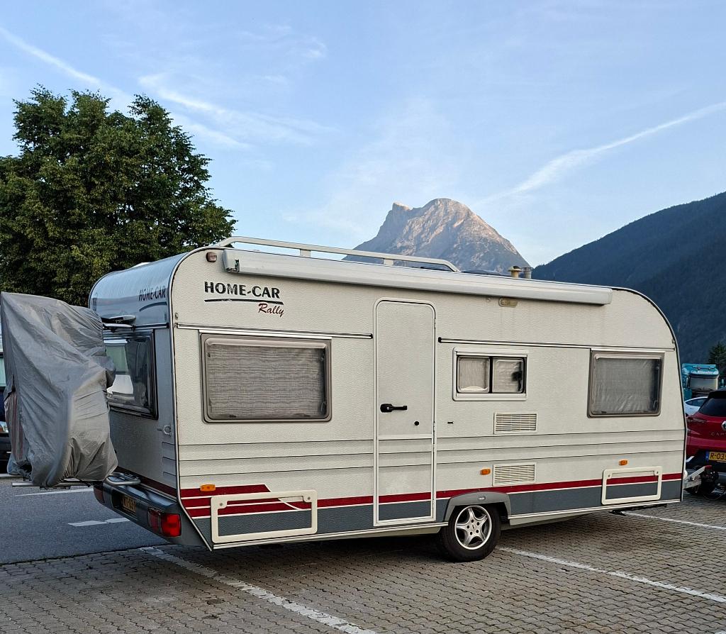 Caravan Homecar rally 49H inclusief volledig inventaris, Rondzit, Hobby, Dwarsbed, Schokbreker