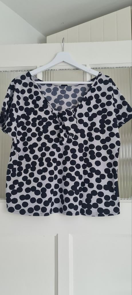 Traveltop polkadot Studio Anneloes L, Ophalen of Verzenden, Zo goed als nieuw, Zwart, Korte mouw