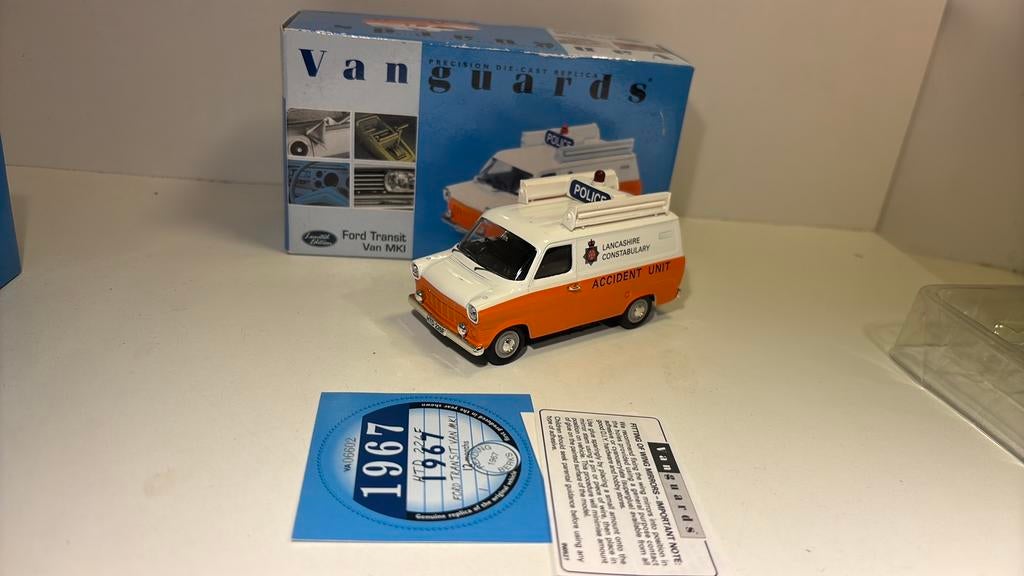 Ford transit van mk1 police vanguards 1.43