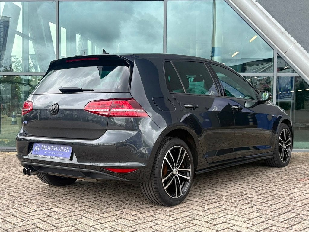 Volkswagen Golf 1.4 TSI GTE Stoelverwarming / Navigatie / Cr, Auto's, Volkswagen, 8 kWh, Stof, Gebruikt, 4 cilinders