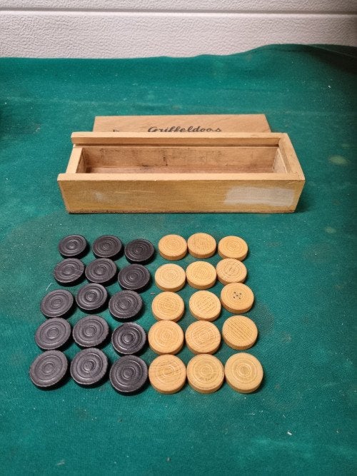 damstenen in doos van hout, Ophalen of Verzenden, 'T Olde Gre-j, Info@toldegrej.nl, Endepoelstraat 20f Didam