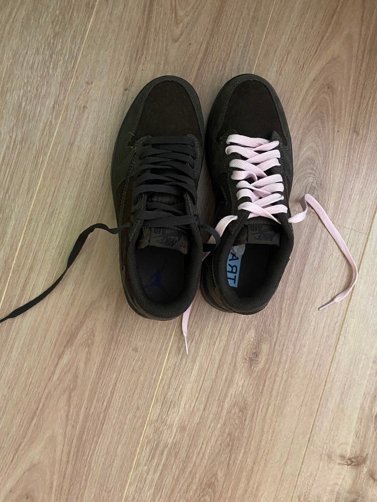 Nike Air Jordan 1 Low Travis Scott Reverse Mocha, Zwart, Nike Jordan, Nieuw, Ophalen of Verzenden