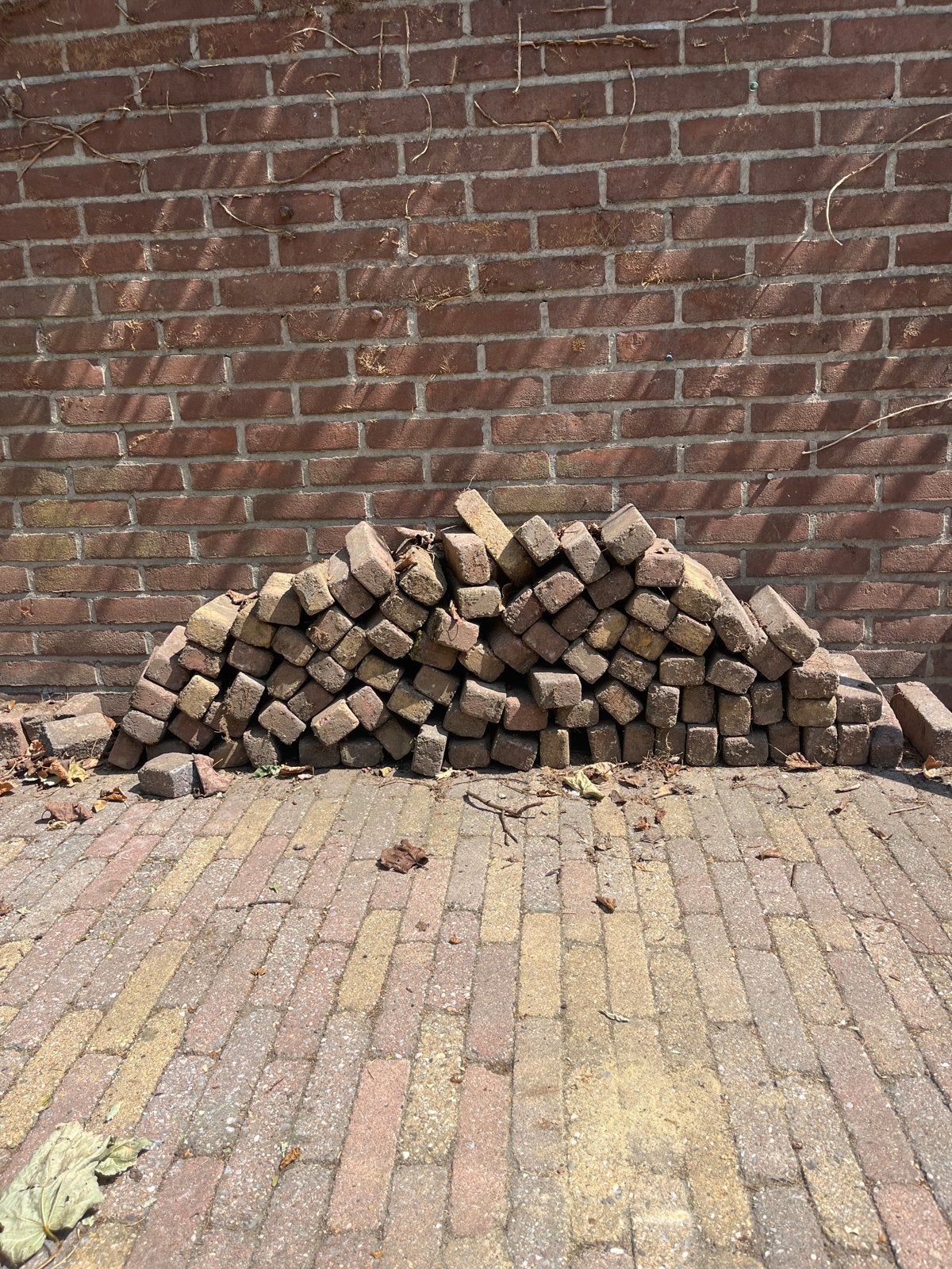 Gebruikte getrommelde betonklinkers, Ophalen, Gebruikt, Bakstenen