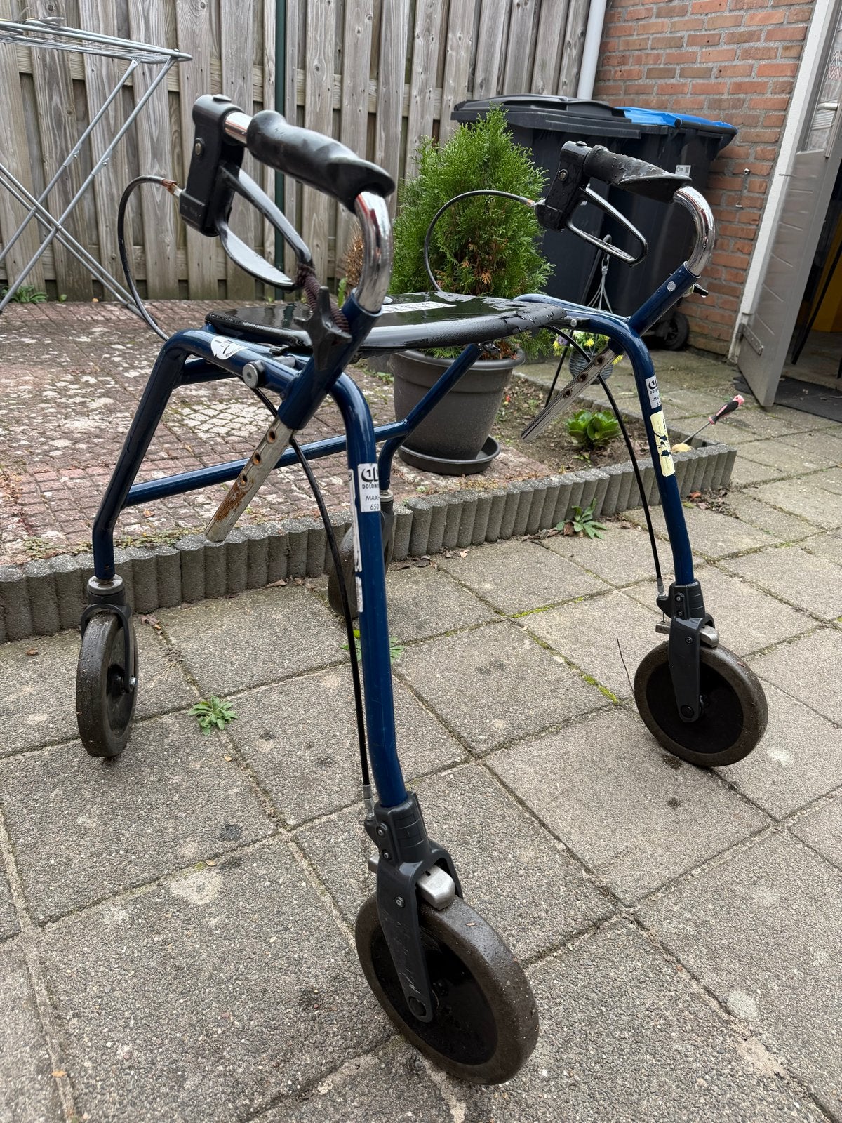 Rollator met goed werkende remmen, Ophalen, Gebruikt