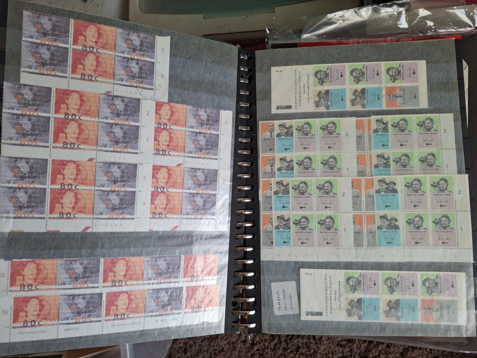 Hulp gevraagd! Waardebepaling postzegels en munten, Ophalen, Verzamelalbum