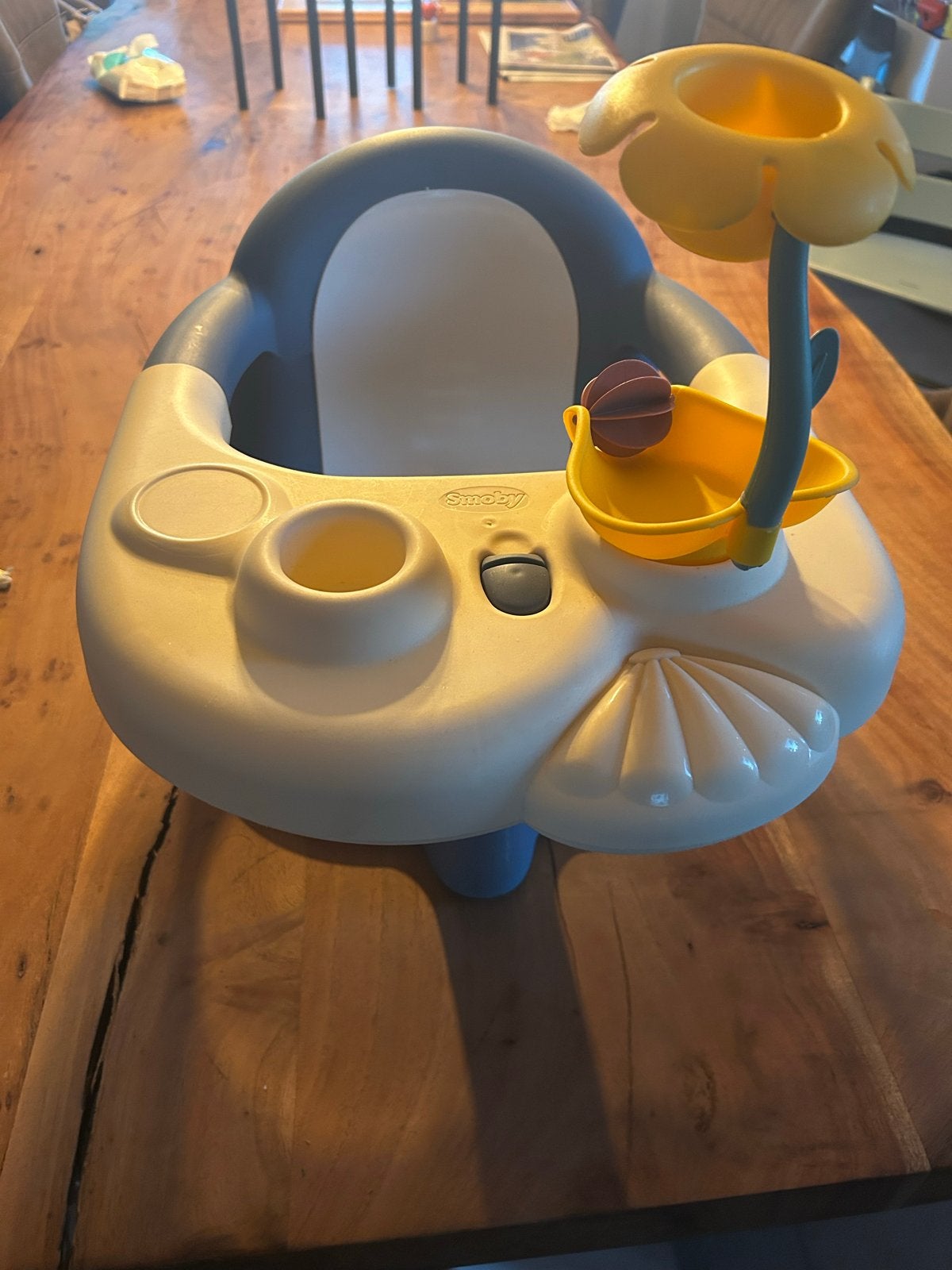 Handige douchestoel voor baby's - Veilig en comfortabel, Kinderen en Baby's, Overige merken, Gebruikt, Ophalen of Verzenden, Badzitje of Badring