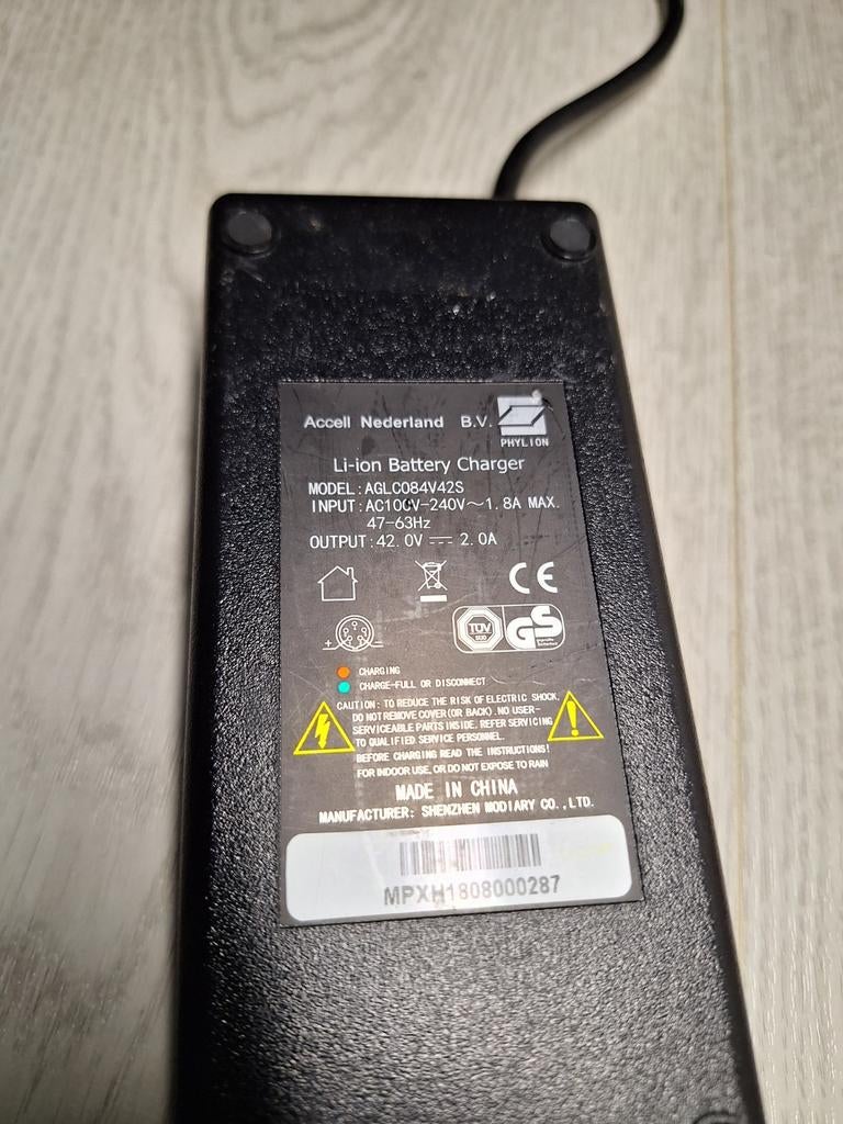 Sparta/Batavus/Koga lader E-bike 42V 2A 5-polig  (5 pins), Fietsen en Brommers, Ophalen, Gebruikt