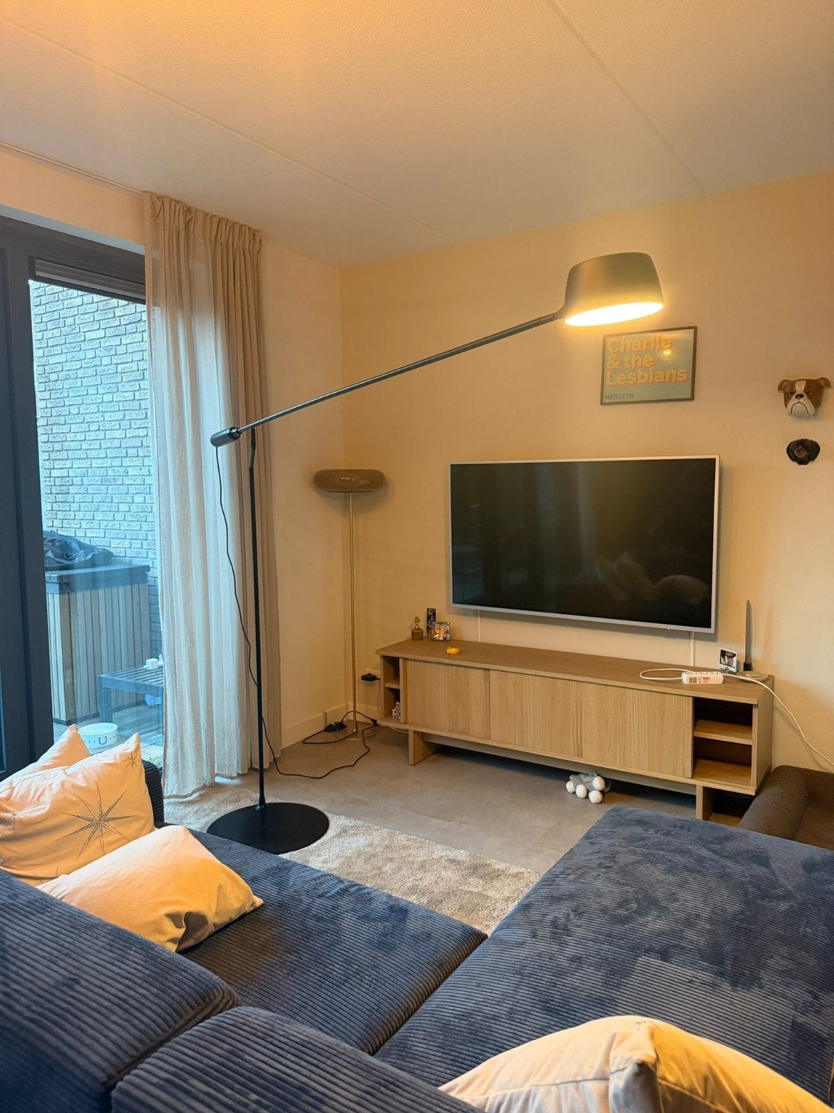 IKEA VÅGHÖJD LED vloerlamp - Zwart, Ophalen, Gebruikt, Overige fittingen, Metaal