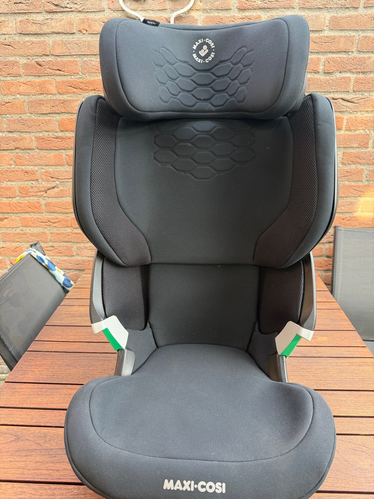 Maxi-Cosi Kore Pro Autostoel 4-12 jaar (2x beschikbaar), Kinderen en Baby's, Ophalen, Autogordel of Isofix, Gebruikt, 15 t/m 36 kg