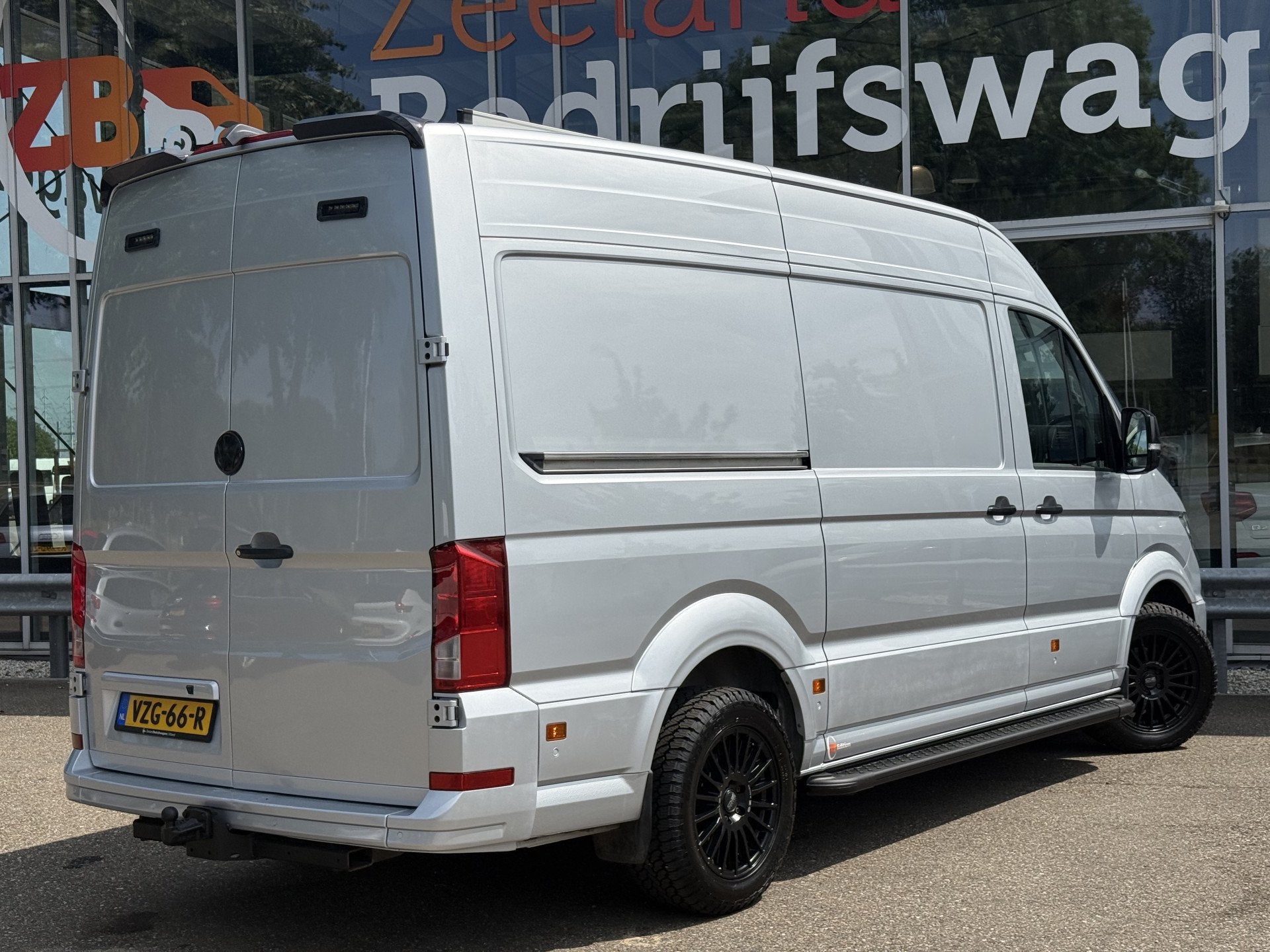 Volkswagen Crafter 35 2.0 TDI L3H3 4Motion | ZB-Edition | Fu, Automaat, Gebruikt, 4 cilinders, Volkswagen