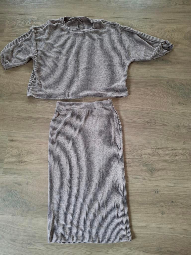 Rok met shirt maat m van shein nieuw, Ophalen of Verzenden, Nieuw