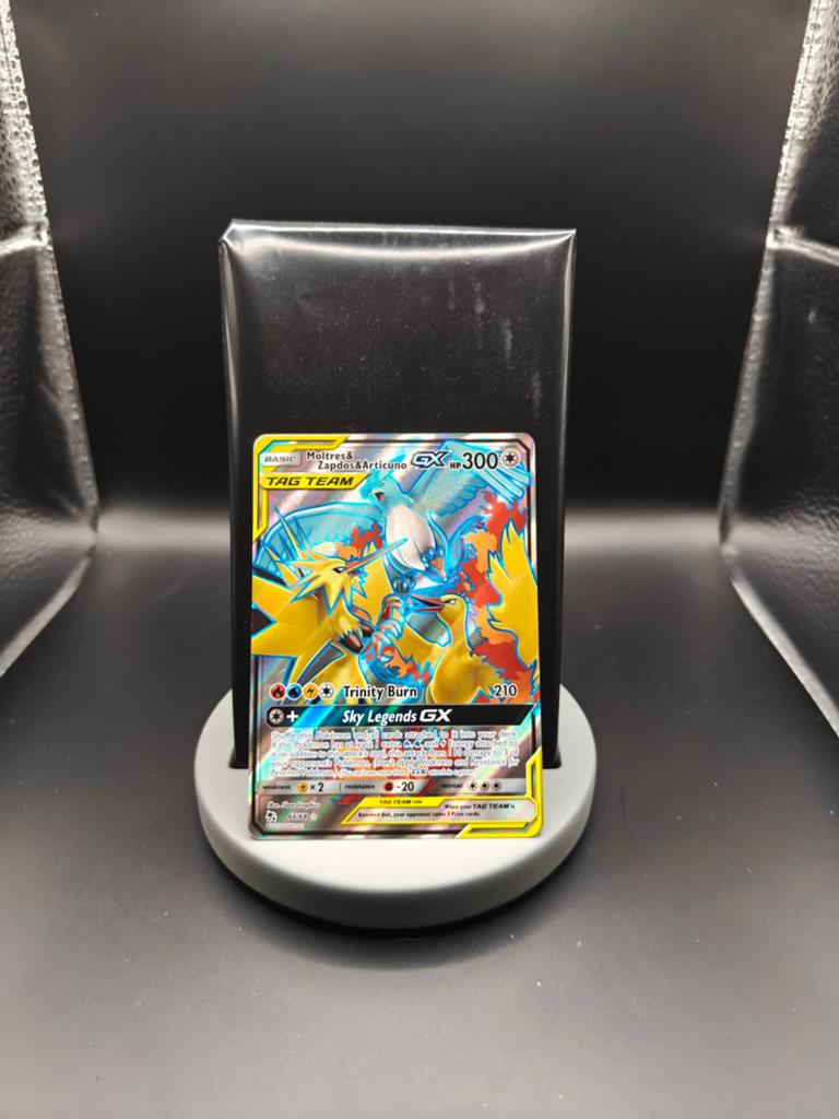 Moltres & Zapdos & Articuno GX 66/68 Hidden Fates - Pokemon1, Ophalen of Verzenden, Zo goed als nieuw, Losse kaart, Foil
