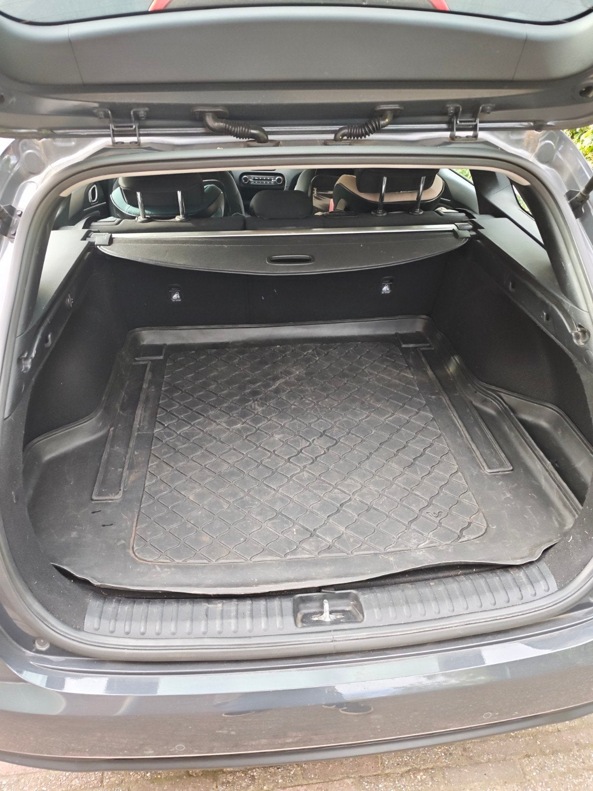 kofferbakmat Kia ceed sw, Ophalen, Gebruikt
