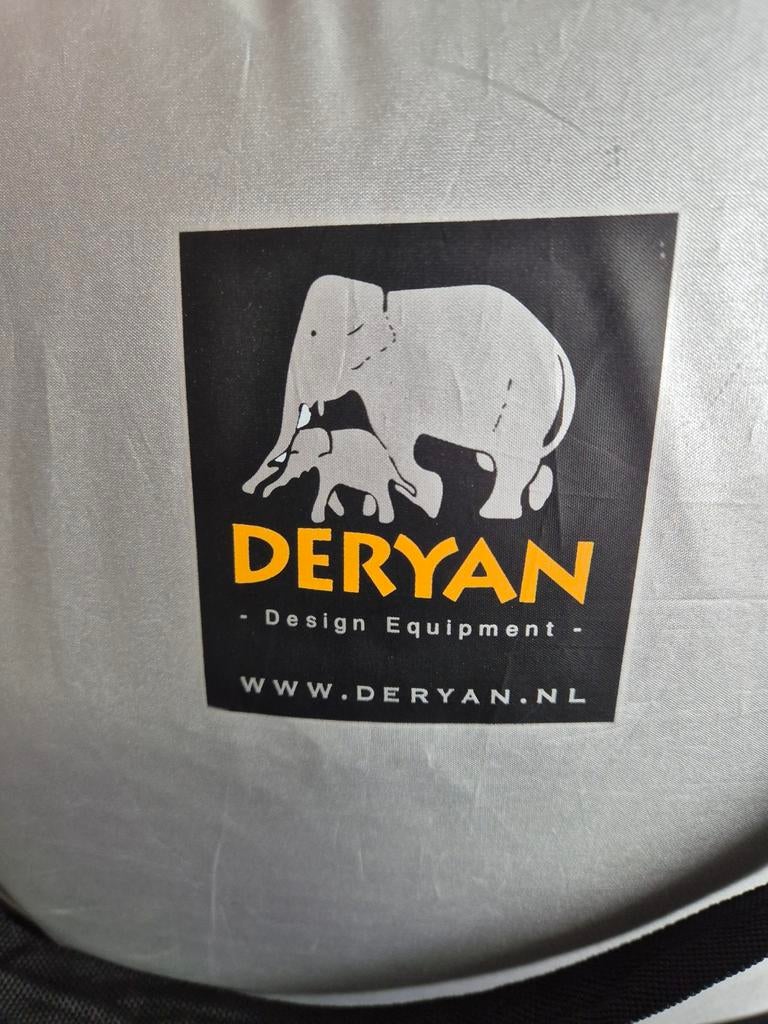 Deryan Design Equipment - Reistent/Campinguitrusting, Ophalen, Zo goed als nieuw