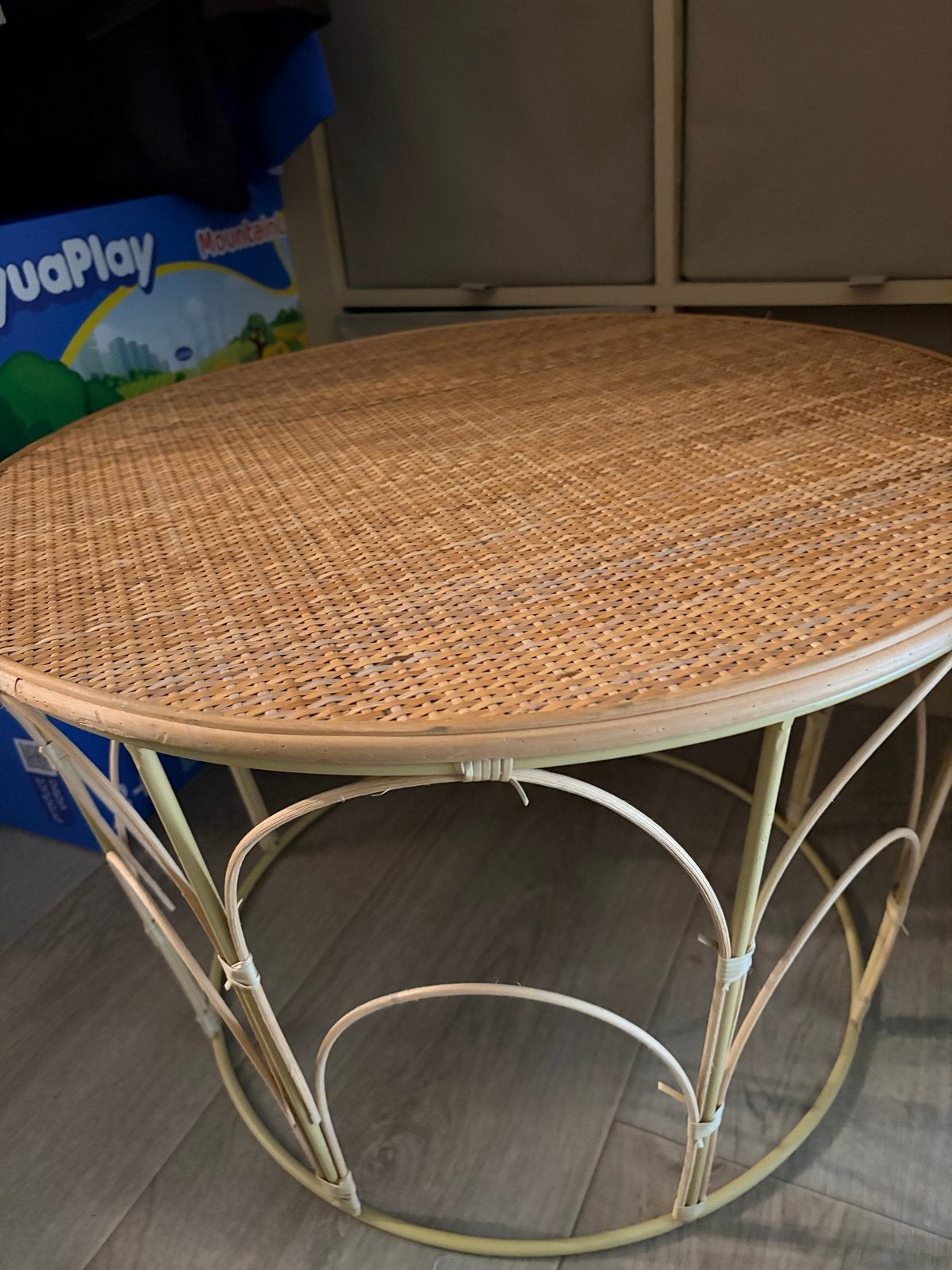 Rotan salontafel, in goede staat, Huis en Inrichting, Ophalen, Overige materialen, Gebruikt, 100 tot 150 cm