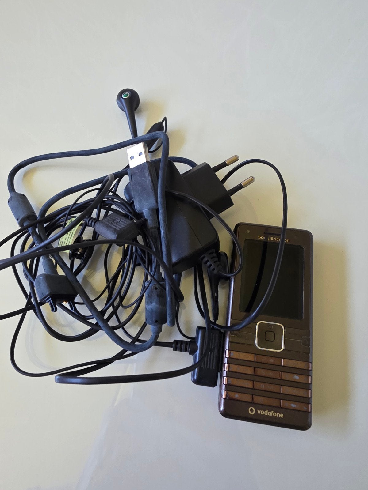 Vintage Sony Ericsson - Bronskleurig, Gebruikt, Overige systemen, Fysiek toetsenbord, Ophalen of Verzenden