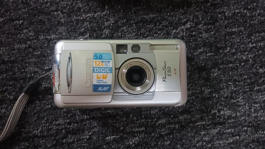 mooie vintage digitale camera, Gebruikt, Canon, Compact, Ophalen of Verzenden