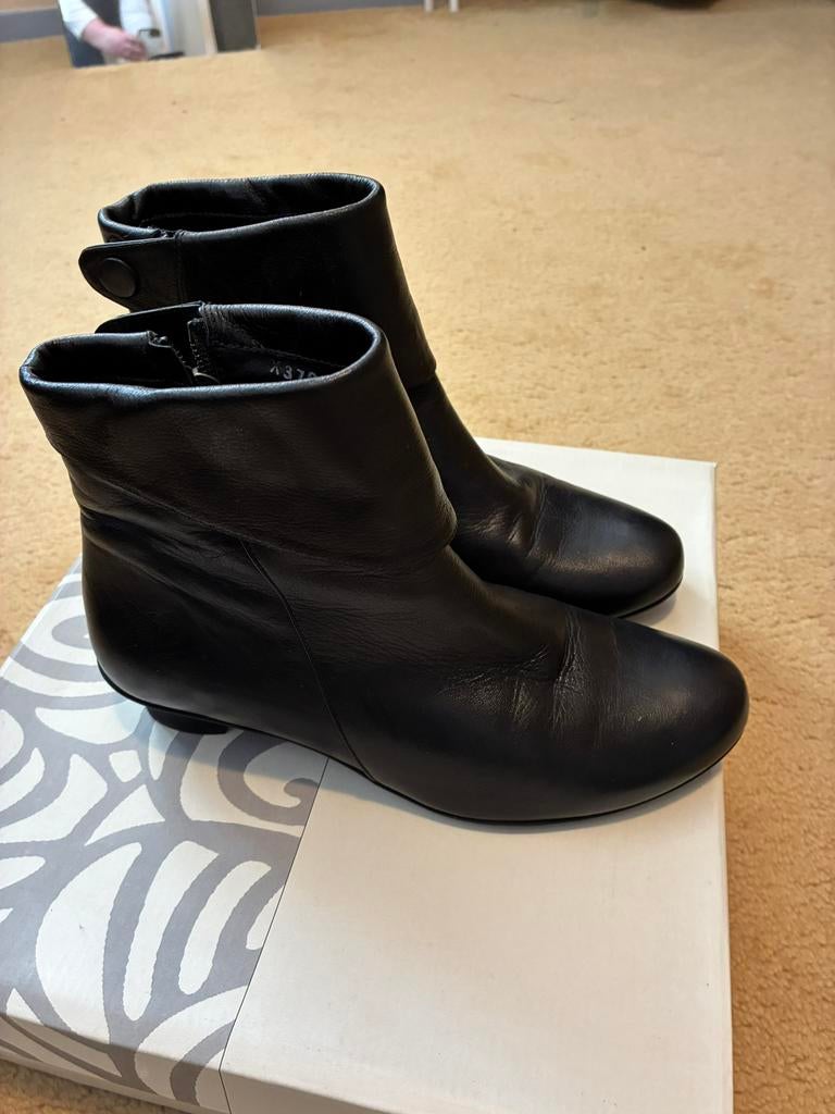 137 Nieuwe laarsjes van Footnotes in maat 39 G zwart, Kleding | Dames, Schoenen, Verzenden, Zwart, Lage of Enkellaarzen, Nieuw
